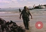 Immagine di Landing Craft Utility Cap Batangan Vietnam, 1965, secondo 13 filmato di repertorio 65675047894