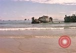 Immagine di Landing Craft Utility Cap Batangan Vietnam, 1965, secondo 40 filmato di repertorio 65675047894