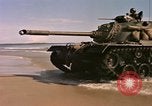 Immagine di Landing Craft Utility Cap Batangan Vietnam, 1965, secondo 55 filmato di repertorio 65675047894