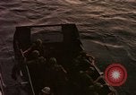 Image des Marines des États-Unis Plage Blanche Cap Batangan Vietnam, 1965, de la seconde 17 séquences d'archives historiques vidéo 65675047895