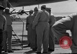 Standbild Admiral Chester Nimitiz W Iwo Jima, 1945, aus Sekunde 8 historischem Filmmaterial Videoclip 65675047896