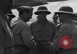 Standbild Admiral Chester Nimitiz W Iwo Jima, 1945, aus Sekunde 32 historischem Filmmaterial Videoclip 65675047896
