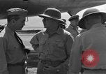 Standbild Admiral Chester Nimitiz W Iwo Jima, 1945, aus Sekunde 45 historischem Filmmaterial Videoclip 65675047896
