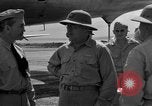 Standbild Admiral Chester Nimitiz W Iwo Jima, 1945, aus Sekunde 52 historischem Filmmaterial Videoclip 65675047896