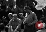 Standbild United States Navy Personal Iwo Jima, 1945, aus Sekunde 21 historischem Filmmaterial Videoclip 65675047897