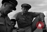 Standbild United States Navy Personal Iwo Jima, 1945, aus Sekunde 47 historischem Filmmaterial Videoclip 65675047897
