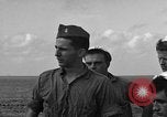 Standbild United States Navy Personal Iwo Jima, 1945, aus Sekunde 61 historischem Filmmaterial Videoclip 65675047897