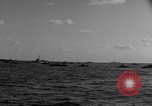 Standbild Landing Vehicle Tracked Iwo Jima, 1945, aus Sekunde 4 historischem Filmmaterial Videoclip 65675047899