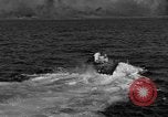 Standbild Landing Vehicle Tracked Iwo Jima, 1945, aus Sekunde 31 historischem Filmmaterial Videoclip 65675047899
