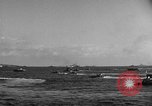 Standbild Landing Vehicle Tracked Iwo Jima, 1945, aus Sekunde 45 historischem Filmmaterial Videoclip 65675047899