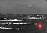 Standbild Landing Vehicle Tracked Iwo Jima, 1945, aus Sekunde 34 historischem Filmmaterial Videoclip 65675047900
