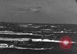 Standbild Landing Vehicle Tracked Iwo Jima, 1945, aus Sekunde 38 historischem Filmmaterial Videoclip 65675047900
