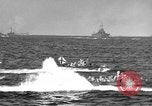 Standbild Landing Vehicle Tracked Iwo Jima, 1945, aus Sekunde 48 historischem Filmmaterial Videoclip 65675047900