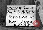 Standbild USA Kriegsschiff Iwo Jima, 1945, aus Sekunde 1 historischem Filmmaterial Videoclip 65675047902