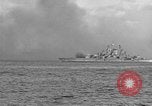 Standbild USA Kriegsschiff Iwo Jima, 1945, aus Sekunde 22 historischem Filmmaterial Videoclip 65675047902