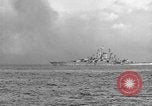 Standbild USA Kriegsschiff Iwo Jima, 1945, aus Sekunde 29 historischem Filmmaterial Videoclip 65675047902