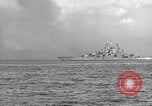 Standbild USA Kriegsschiff Iwo Jima, 1945, aus Sekunde 36 historischem Filmmaterial Videoclip 65675047902