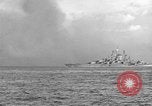 Standbild USA Kriegsschiff Iwo Jima, 1945, aus Sekunde 41 historischem Filmmaterial Videoclip 65675047902