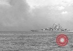 Standbild USA Kriegsschiff Iwo Jima, 1945, aus Sekunde 45 historischem Filmmaterial Videoclip 65675047902