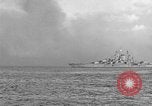 Standbild USA Kriegsschiff Iwo Jima, 1945, aus Sekunde 47 historischem Filmmaterial Videoclip 65675047902