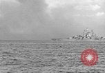 Standbild USA Kriegsschiff Iwo Jima, 1945, aus Sekunde 51 historischem Filmmaterial Videoclip 65675047902
