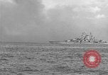 Standbild USA Kriegsschiff Iwo Jima, 1945, aus Sekunde 55 historischem Filmmaterial Videoclip 65675047902