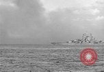 Standbild USA Kriegsschiff Iwo Jima, 1945, aus Sekunde 57 historischem Filmmaterial Videoclip 65675047902