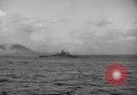 Standbild Beschuss von Iwo Jima Island Iwo Jima, 1945, aus Sekunde 9 historischem Filmmaterial Videoclip 65675047903