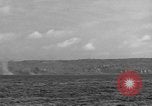 Standbild Beschuss von Iwo Jima Island Iwo Jima, 1945, aus Sekunde 19 historischem Filmmaterial Videoclip 65675047903