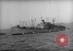 Standbild USS Bayfield APA-33 Hungnam Nordkorea, 1950, aus Sekunde 8 historischem Filmmaterial Videoclip 65675047908
