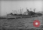 Standbild USS Bayfield APA-33 Hungnam Nordkorea, 1950, aus Sekunde 14 historischem Filmmaterial Videoclip 65675047908