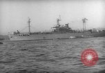 Standbild USS Bayfield APA-33 Hungnam Nordkorea, 1950, aus Sekunde 30 historischem Filmmaterial Videoclip 65675047908