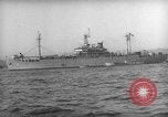 Standbild USS Bayfield APA-33 Hungnam Nordkorea, 1950, aus Sekunde 32 historischem Filmmaterial Videoclip 65675047908