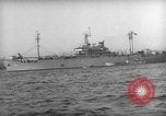 Standbild USS Bayfield APA-33 Hungnam Nordkorea, 1950, aus Sekunde 37 historischem Filmmaterial Videoclip 65675047908