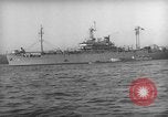 Standbild USS Bayfield APA-33 Hungnam Nordkorea, 1950, aus Sekunde 39 historischem Filmmaterial Videoclip 65675047908