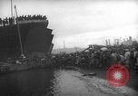 Standbild koreanischen Fluechtlinge Hungnam Nordkorea, 1950, aus Sekunde 4 historischem Filmmaterial Videoclip 65675047909