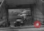 Standbild koreanischen Fluechtlinge Hungnam Nordkorea, 1950, aus Sekunde 45 historischem Filmmaterial Videoclip 65675047909