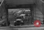 Standbild koreanischen Fluechtlinge Hungnam Nordkorea, 1950, aus Sekunde 46 historischem Filmmaterial Videoclip 65675047909