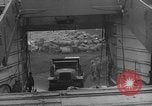 Standbild koreanischen Fluechtlinge Hungnam Nordkorea, 1950, aus Sekunde 50 historischem Filmmaterial Videoclip 65675047909
