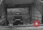 Standbild koreanischen Fluechtlinge Hungnam Nordkorea, 1950, aus Sekunde 51 historischem Filmmaterial Videoclip 65675047909