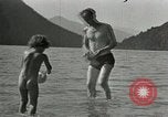 Immagine di Eva Braun Berchtesgaden Germania, 1940, secondo 48 filmato di repertorio 65675047910