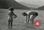 Immagine di Eva Braun Berchtesgaden Germania, 1940, secondo 52 filmato di repertorio 65675047910