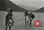 Immagine di Eva Braun Berchtesgaden Germania, 1940, secondo 57 filmato di repertorio 65675047910