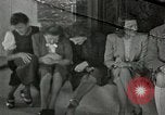 Standbild Adolf Hitlers Gäste Berchtesgaden Deutschland, 1940, aus Sekunde 1 historischem Filmmaterial Videoclip 65675047911