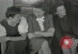 Standbild Adolf Hitlers Gäste Berchtesgaden Deutschland, 1940, aus Sekunde 30 historischem Filmmaterial Videoclip 65675047911