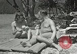 Standbild Eva Braun Berchtesgaden Deutschland, 1940, aus Sekunde 18 historischem Filmmaterial Videoclip 65675047912