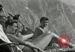 Standbild Adolf Hitlers Begleiter Berchtesgaden Deutschland, 1940, aus Sekunde 7 historischem Filmmaterial Videoclip 65675047913