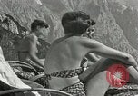 Standbild Adolf Hitlers Begleiter Berchtesgaden Deutschland, 1940, aus Sekunde 16 historischem Filmmaterial Videoclip 65675047913
