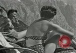 Standbild Adolf Hitlers Begleiter Berchtesgaden Deutschland, 1940, aus Sekunde 19 historischem Filmmaterial Videoclip 65675047913