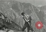 Standbild Adolf Hitlers Begleiter Berchtesgaden Deutschland, 1940, aus Sekunde 24 historischem Filmmaterial Videoclip 65675047913